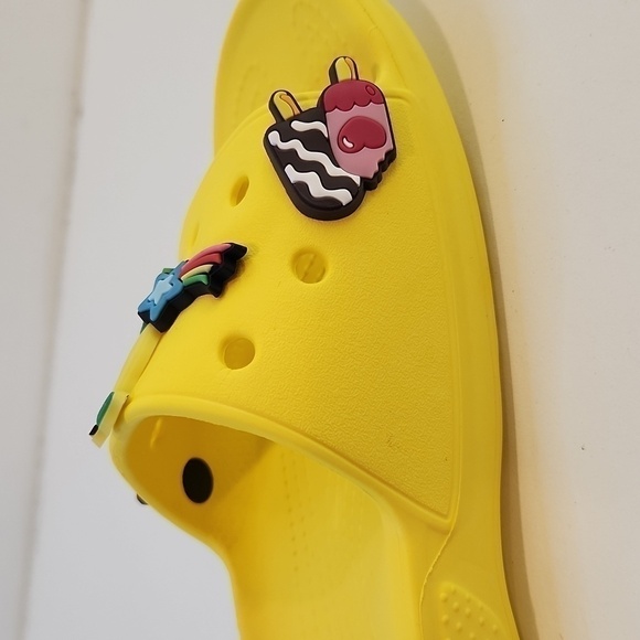 Crocs Classic Slide Sandals 206121 Yellow Slip On Unisex Men's Sz 4 Women's Sz 6 - Picture 11 of 15